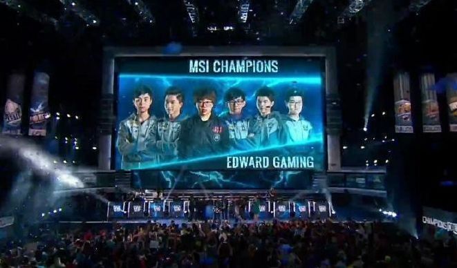 扎金花里的“跟注代价”：为了看最后一张牌，你到底要多付多少？（扎金花的跟注成本：为了看最后一张牌，你需要多付出多少筹码？）