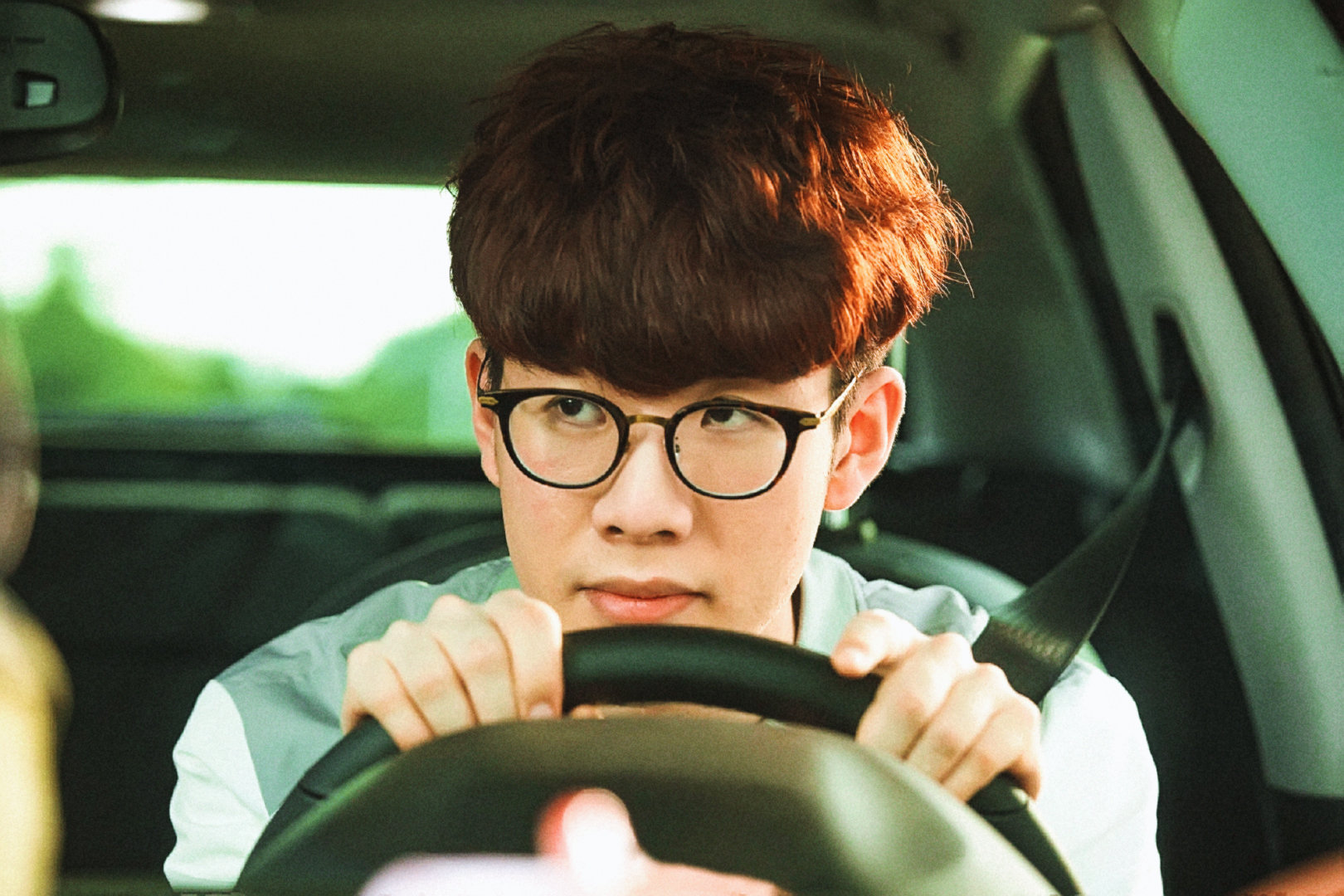 博彩政策变化的连锁反应（博彩政策变动引发的连锁效应）